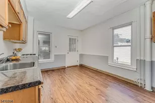 316 Warren St, Phillipsburg, NJ 08865 - Photo 9