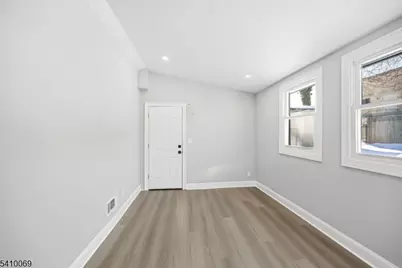 47 Nokomis Ave, Parsippany, NJ 07034 - Photo 15