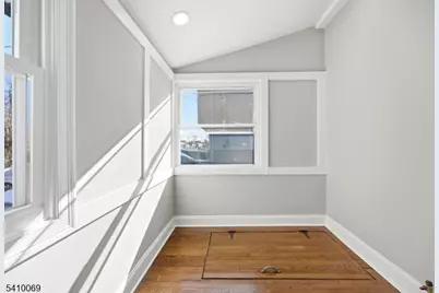 47 Nokomis Ave, Parsippany, NJ 07034 - Photo 23