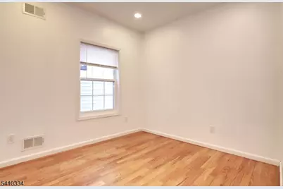 345 N 2nd St, East Newark, NJ 07029 - Photo 13