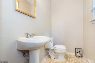 19 Southwynde Dr, Denville, NJ 07834 - Photo 19