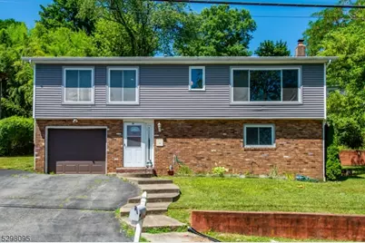 19 Southwynde Dr, Denville, NJ 07834 - Photo 1