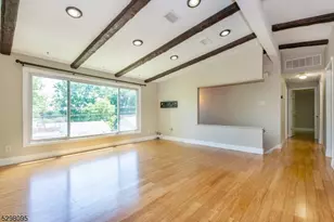 19 Southwynde Dr, Denville, NJ 07834 - Photo 7