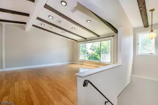 19 Southwynde Dr, Denville, NJ 07834 - Photo 9