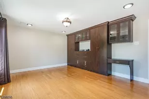 19 Southwynde Dr, Denville, NJ 07834 - Photo 11