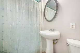 19 Southwynde Dr, Denville, NJ 07834 - Photo 17