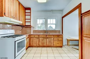 28 Fulton St, Montville Township, NJ 07045 - Photo 13