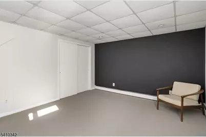 9 McKinley Pl, West Milford, NJ 07480 - Photo 13