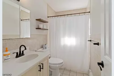 9 McKinley Pl, West Milford, NJ 07480 - Photo 11