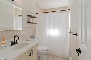 9 McKinley Pl, West Milford, NJ 07480 - Photo 11