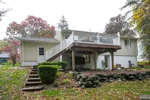 9 McKinley Pl, West Milford, NJ 07480 - Photo 17