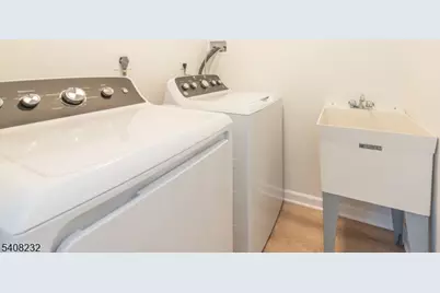 9 Dixon Pl, East Hanover Township, NJ 07936 - Photo 27