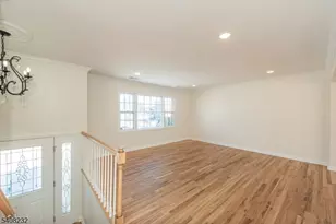 9 Dixon Pl, East Hanover Township, NJ 07936 - Photo 5