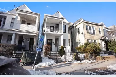 134 Burgess Pl, Passaic, NJ 07055 - Photo 3