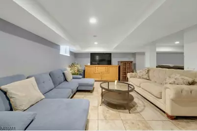 262 Claremont Ave, Montclair, NJ 07042 - Photo 31