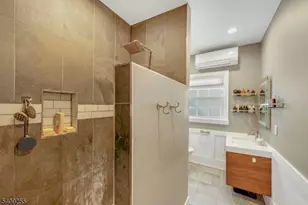 262 Claremont Ave, Montclair, NJ 07042 - Photo 21