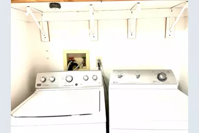 805 Brokaw Ct, Bridgewater, NJ 08807 - Photo 13