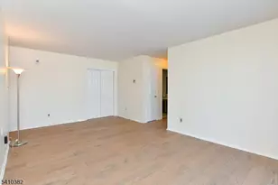 290A Alpine Way, Woodbridge Township, NJ 07095 - Photo 7