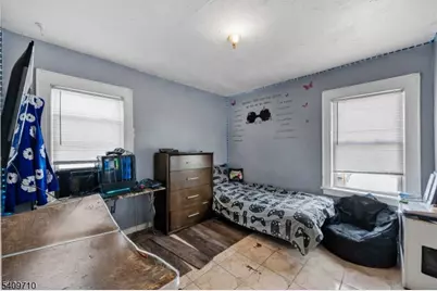 280 8th Ave, Paterson, NJ 07514 - Photo 17