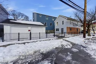 459 S 17th St, Newark, NJ 07103 - Photo 27