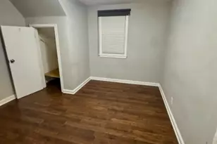 373 Floral Ln, Saddle Brook Township, NJ 07663 - Photo 9