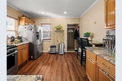 714 Irvington Ave, Maplewood, NJ 07040 - Photo 7