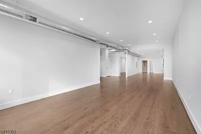 1131 Main Ave, Clifton, NJ 07011 - Photo 9