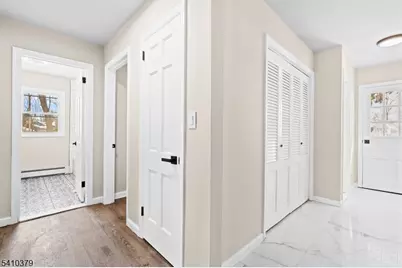 16 Mott Dr, Vernon, NJ 07462 - Photo 29