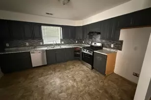 89 Chadwick Ave, Newark, NJ 07108 - Photo 13