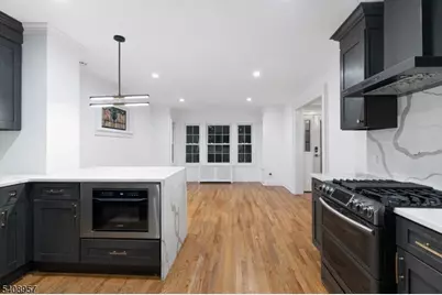 764 Goffle Rd, Hawthorne, NJ 07506 - Photo 17