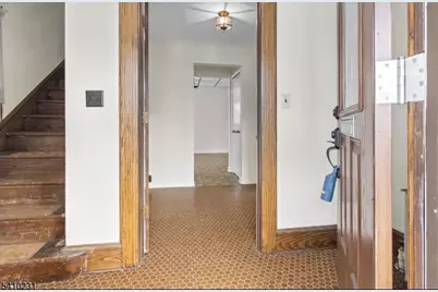 87 E. Somerset St #1, Raritan, NJ 08869 - Photo 3