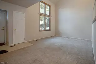 15291 Aspen Ct, Stanhope, NJ 07874 - Photo 3