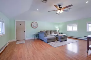 2 Center St, Holland Township, NJ 08848 - Photo 13