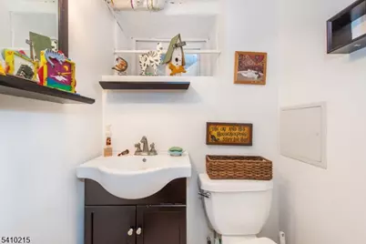 46 Summit Ave, Bloomfield Twp., NJ 07003 - Photo 21