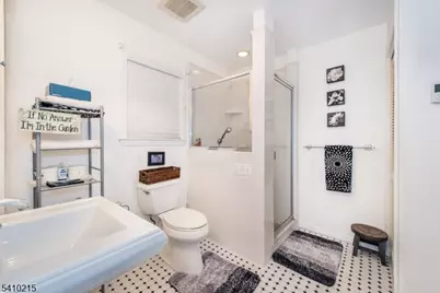 46 Summit Ave, Bloomfield Twp., NJ 07003 - Photo 19