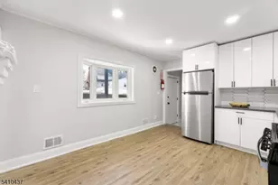 13 Orange Pl, Irvington, NJ 07111 - Photo 15