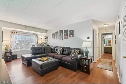 12 Iron Forge Sq #12, Pompton Lakes, NJ 07442 - Photo 5