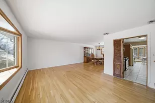 115 Griffith Dr, Hanover Township, NJ 07981 - Photo 5