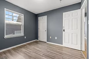 457 Irvine Turner Blvd, Newark, NJ 07108 - Photo 17