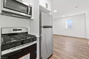 855 S 14th St, Newark, NJ 07108 - Photo 17