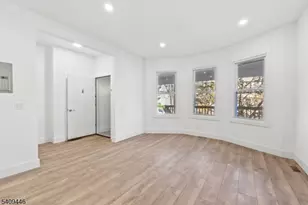 855 S 14th St, Newark, NJ 07108 - Photo 5