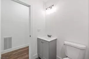 855 S 14th St, Newark, NJ 07108 - Photo 17