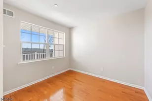 90 Crestview Ln, Mount Arlington, NJ 07856 - Photo 7