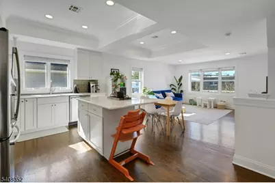 270 Main St #D, Millburn Twp., NJ 07041 - Photo 7