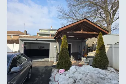 725 Schuyler Ave, Lyndhurst Township, NJ 07071 - Photo 3