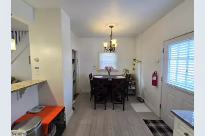 725 Schuyler Ave, Lyndhurst Township, NJ 07071 - Photo 9