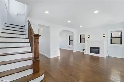 362 Crawford Ter, Union Township, NJ 07083 - Photo 9