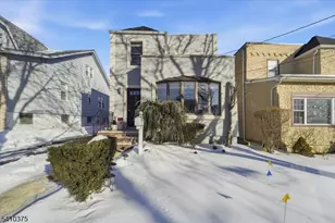 362 Crawford Terrace, Union Township, NJ 07083 - Photo 1