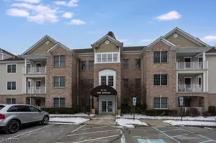 133 Ridgeview Ln, Mount Arlington, NJ 07856 - Photo 1