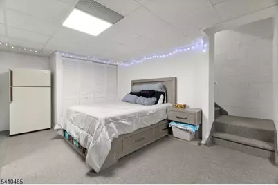 39 Oriole Ter, Hampton Township, NJ 07860 - Photo 19